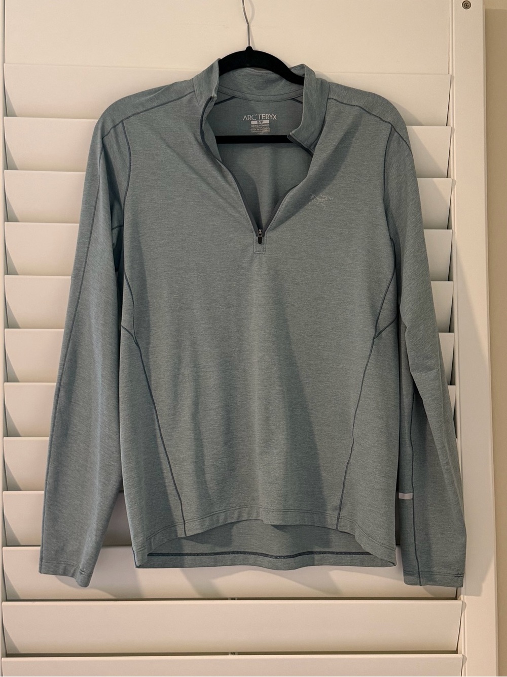 Arc'teryx Delta LT Zip Mens Light Blue Pull Over 1/4 Zip Long Sleeve - Small